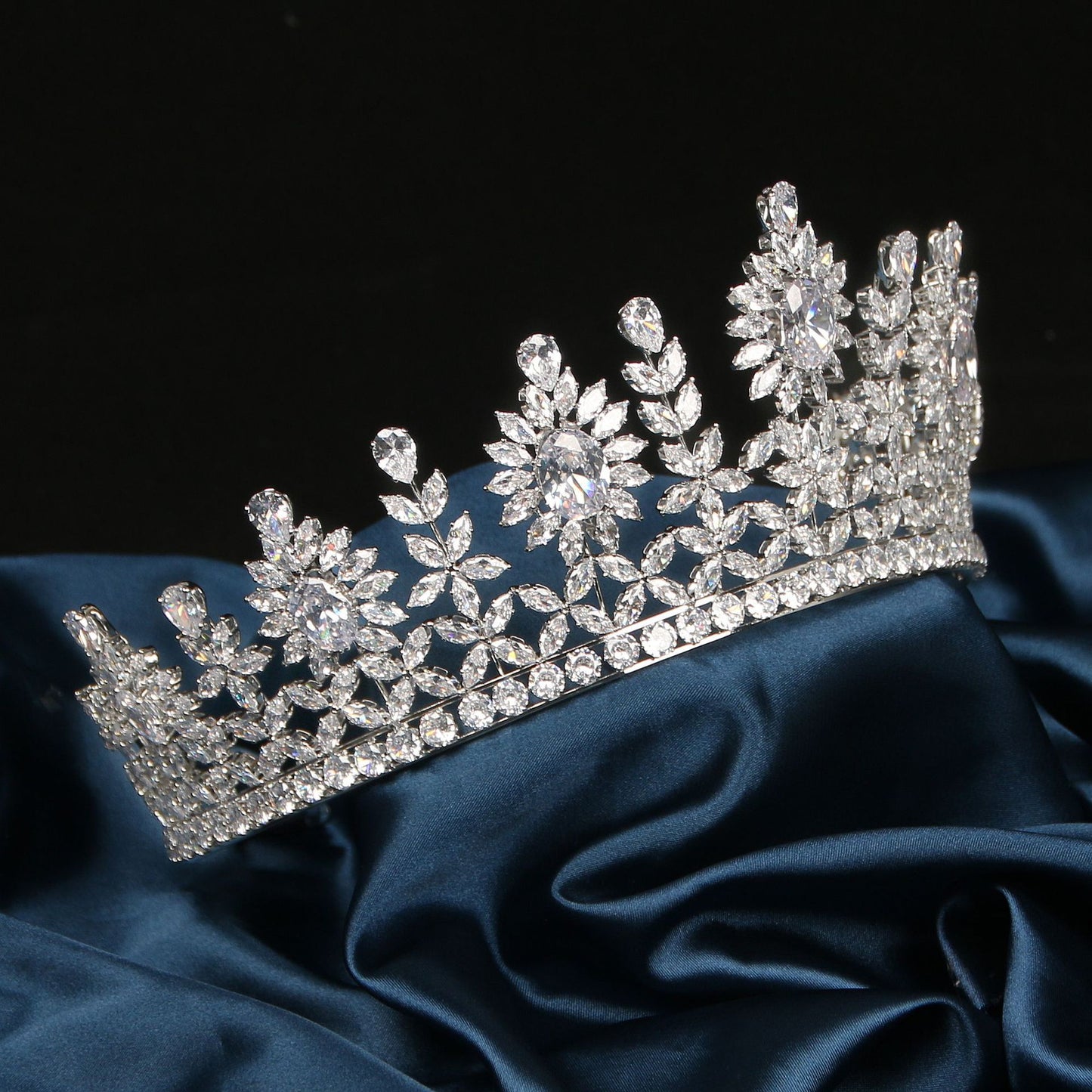 Queen Crown Princess Tiara Women's Personalized Fashion Headwear